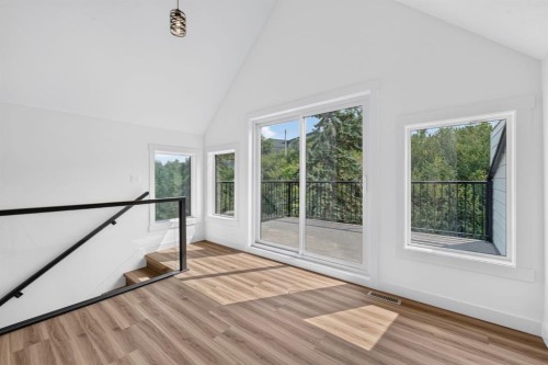 2018 12 Avenue Sw, Calgary, AB - Indoor Photo Showing Other Room