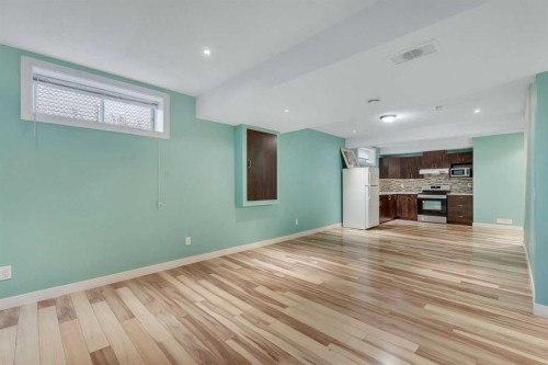 185 West Lakeview Drive, Chestermere, AB - Indoor
