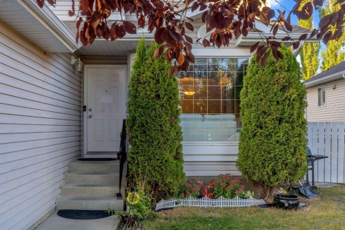 185 West Lakeview Drive, Chestermere, AB - Outdoor With Exterior