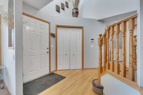 185 West Lakeview Drive, Chestermere, AB - Indoor Photo Showing Other Room