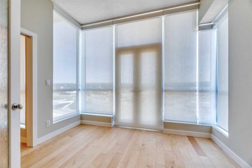 1103-16 Varsity Estates Circle Nw, Calgary, AB - Indoor Photo Showing Other Room
