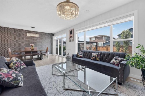 2177 Ravensdun Crescent Se, Airdrie, AB -  Photo Showing Living Room