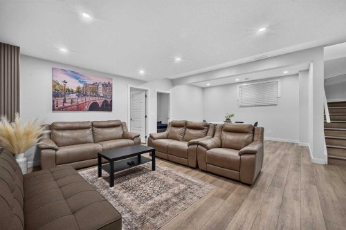 2177 Ravensdun Crescent Se, Airdrie, AB - Indoor Photo Showing Other Room