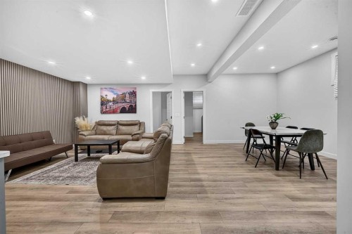 2177 Ravensdun Crescent Se, Airdrie, AB - Indoor