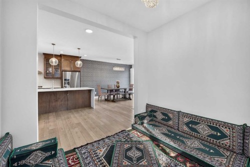 2177 Ravensdun Crescent Se, Airdrie, AB - Indoor Photo Showing Kitchen