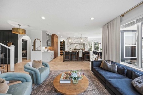 31 Crestridge Way Sw, Calgary, AB - Indoor Photo Showing Living Room