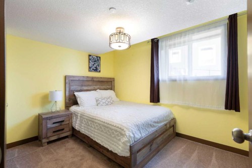 670 Muirfield Crescent, Lyalta, AB 