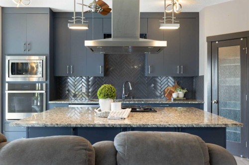 670 Muirfield Crescent, Lyalta, AB 