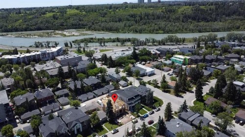 2531 2 Avenue Nw, Calgary, AB - Outdoor With View