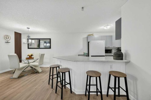 2207-12 Cimarron Common, Okotoks, AB - Indoor Photo Showing Kitchen