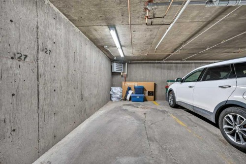 2207-12 Cimarron Common, Okotoks, AB - Indoor Photo Showing Garage