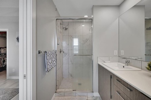 1265 Carrington Boulevard Nw, Calgary, AB - Indoor Photo Showing Bathroom
