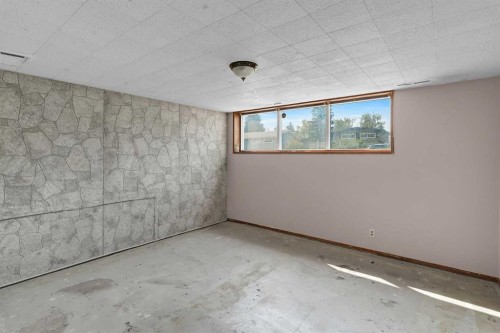 9743 Academy Drive Se, Calgary, AB - Indoor