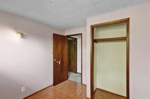 9743 Academy Drive Se, Calgary, AB - Indoor Photo Showing Other Room