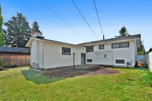 9743 Academy Drive Se, Calgary, AB - Outdoor
