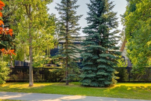 191 Canterville Drive Sw, Calgary, AB - Outdoor