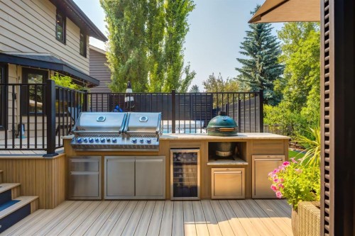 191 Canterville Drive Sw, Calgary, AB - Outdoor With Deck Patio Veranda
