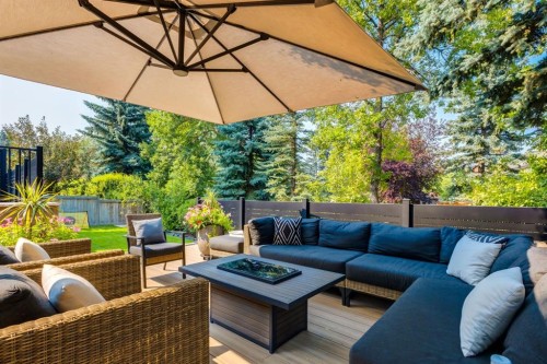 191 Canterville Drive Sw, Calgary, AB - Outdoor With Deck Patio Veranda With Exterior