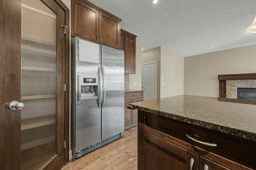 64 Copperpond Terrace Se, Calgary, AB - Indoor Photo Showing Kitchen