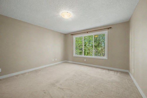 64 Copperpond Terrace Se, Calgary, AB - Indoor Photo Showing Other Room