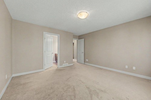 64 Copperpond Terrace Se, Calgary, AB - Indoor Photo Showing Other Room