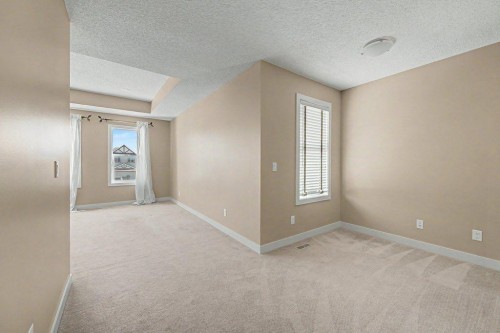 64 Copperpond Terrace Se, Calgary, AB - Indoor Photo Showing Other Room