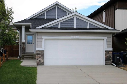 137 Willow Park  Cochrane, AB T4C 2N3