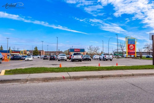 2231 40 Street Se, Calgary, AB - Outdoor