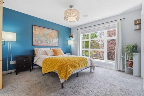 1-2432 24A Street Sw, Calgary, AB - Indoor Photo Showing Bedroom