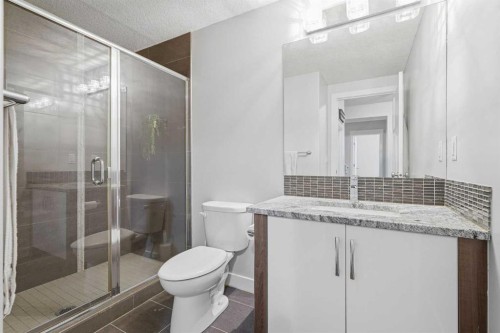 1-2432 24A Street Sw, Calgary, AB - Indoor