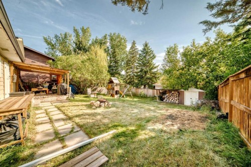 179 Deer Ridge Way Se, Calgary, AB - Outdoor