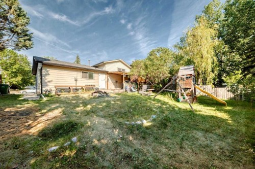 179 Deer Ridge Way Se, Calgary, AB - Outdoor