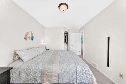 53 Tuscany Springs Heights Nw, Calgary, AB - Indoor Photo Showing Bedroom