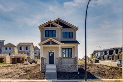 88 Bluerock Terrace SWCalgary, AB T2Y 0V7
