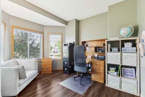16 Henderson Bay Ne, Langdon, AB - Indoor Photo Showing Other Room