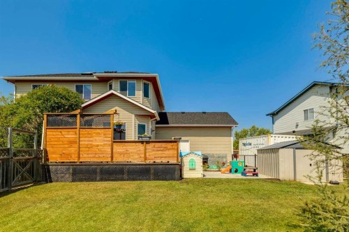 16 Henderson Bay Ne, Langdon, AB - Outdoor