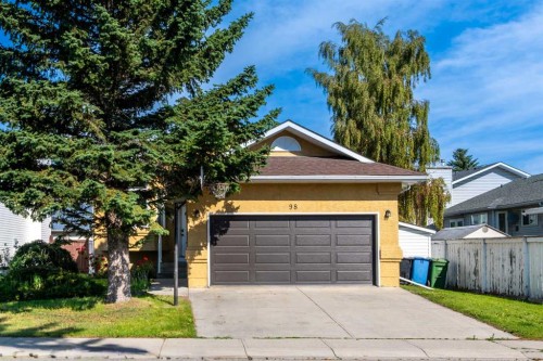 98 Del Ray Road Ne, Calgary, AB - Outdoor