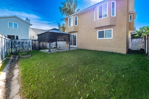98 Del Ray Road Ne, Calgary, AB - Outdoor With Exterior