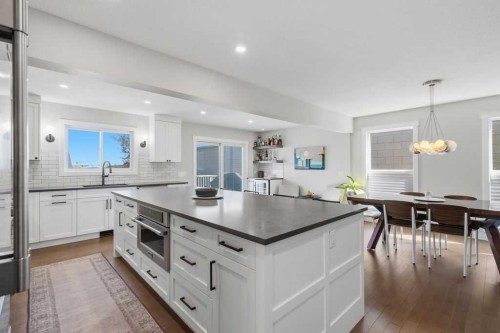 87 Couture Crescent Sw, Calgary, AB - Indoor