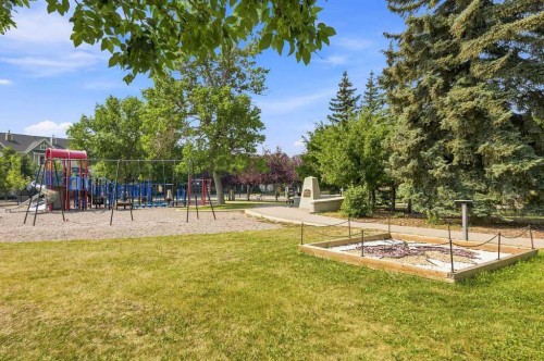 2630 Mclean Avenue Sw, Calgary, AB - Outdoor