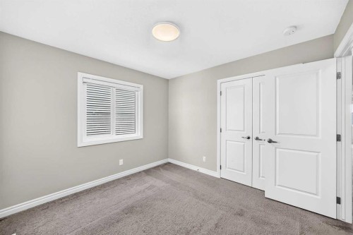 82 Nolanhurst Rise Nw, Calgary, AB - Indoor Photo Showing Other Room