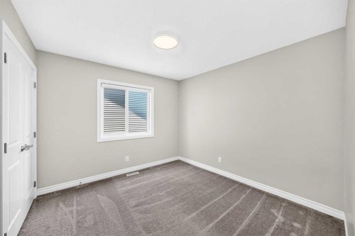 82 Nolanhurst Rise Nw, Calgary, AB - Indoor Photo Showing Other Room