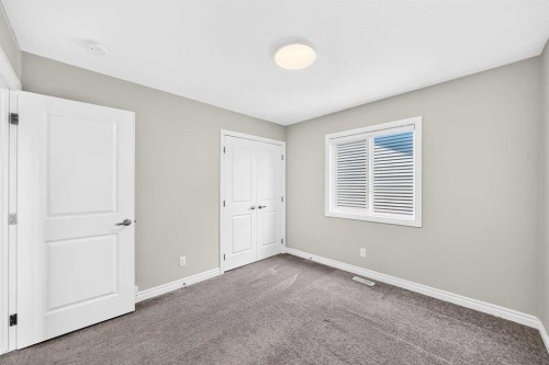 82 Nolanhurst Rise Nw, Calgary, AB - Indoor Photo Showing Other Room
