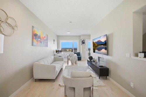 904-218 Sherwood Square Nw, Calgary, AB - Indoor