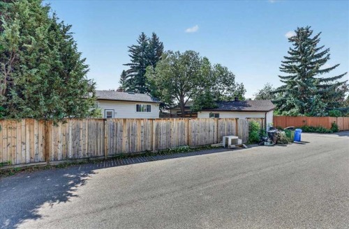 136 Templeview Place Ne, Calgary, AB - Outdoor