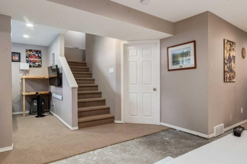 156 Tuscany Meadows Close Nw, Calgary, AB - Indoor