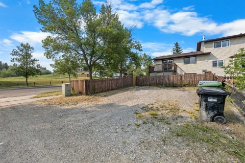 1 Edgewood Drive Nw, Calgary, AB - Outdoor