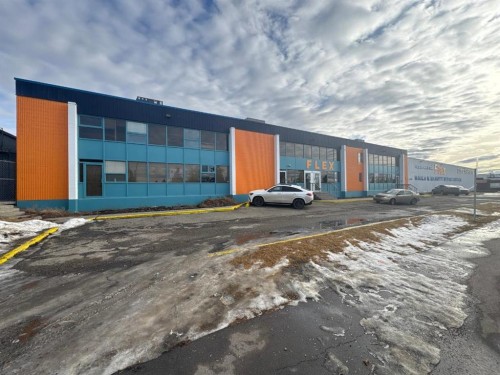2008 48 Street Se, Calgary, AB 
