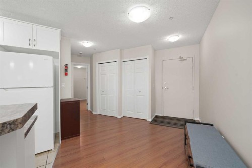 2321-700 Willowbrook Road Nw, Airdrie, AB - Indoor