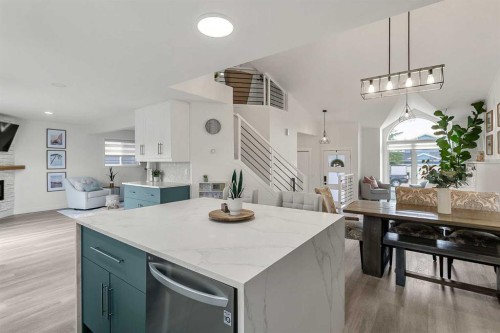 59 Rivercroft Close Se, Calgary, AB - Indoor Photo Showing Kitchen